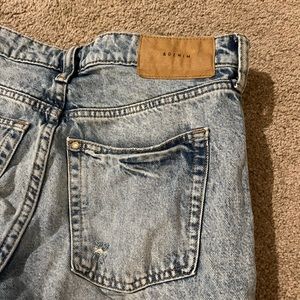 H&M 90’s BF Jeans Size 6